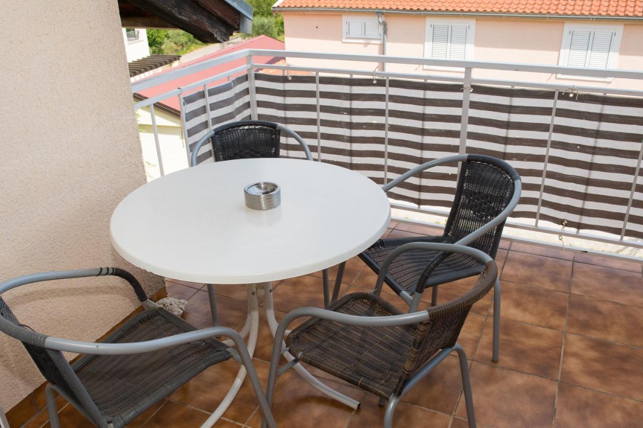 Apartment Dalmatien Raslina Exterior foto